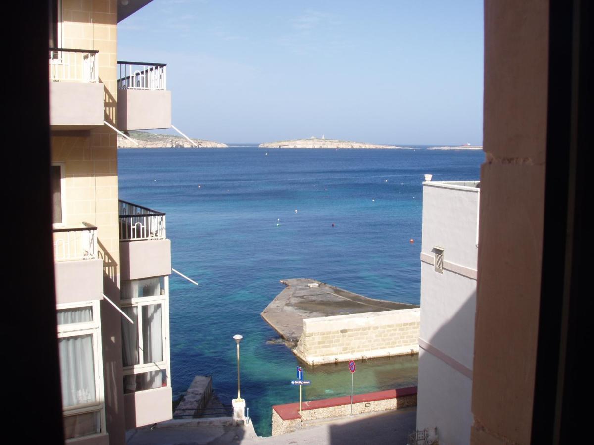 The Sea Just Across The Road - Flat 3 St. Paul's Bay Exterior foto